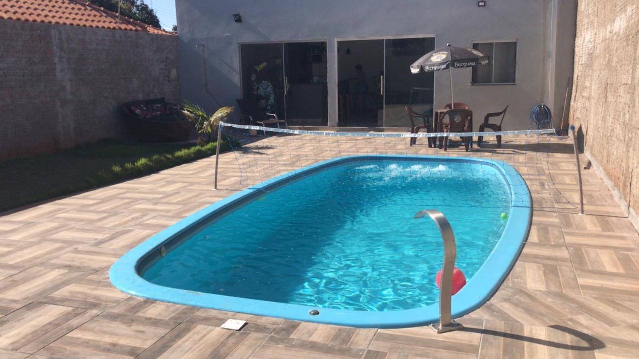 Area De Lazer Simoes Hotel Assis Kültér fotó